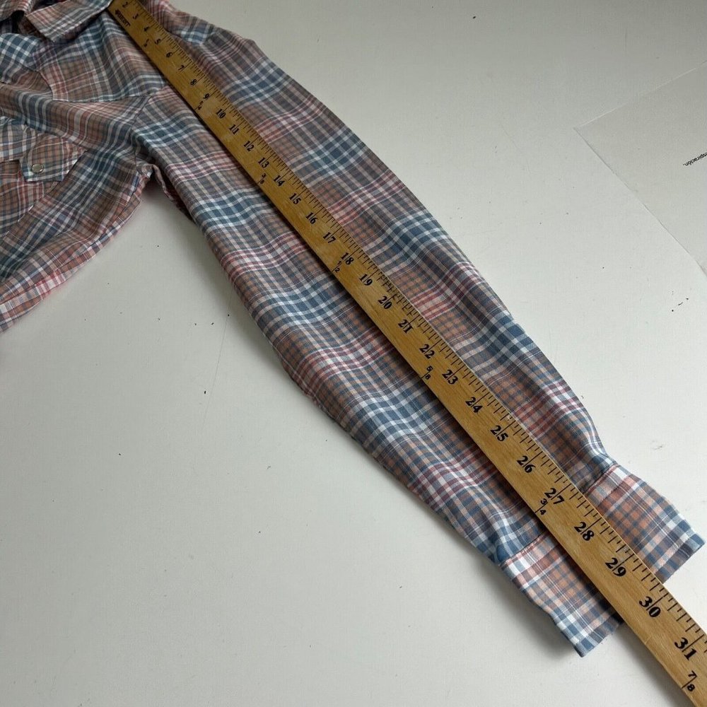 Levi's Men's Plaid Button-Down Shirt in Blue and Brown - Picture 7 of 8